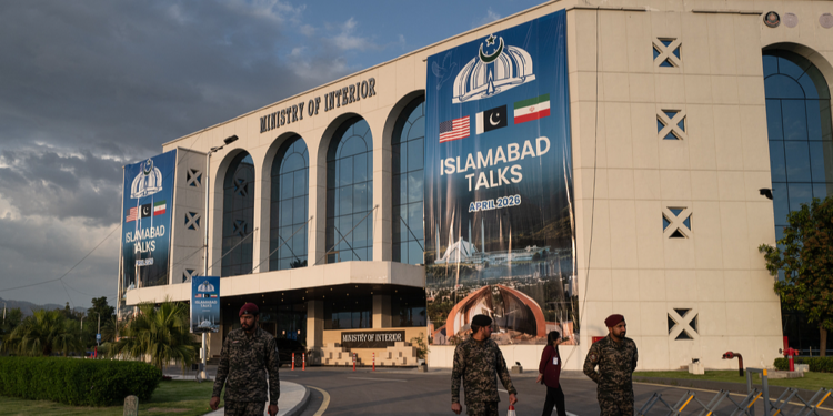 China Welcomes U.S.-Iran Talks in Pakistan as Positive Move Toward De-escalation