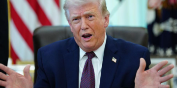 Chinese FM expresses deep concern over protracted conflict in Iran, responds to Trump’s deadline for Iran to meet US demand