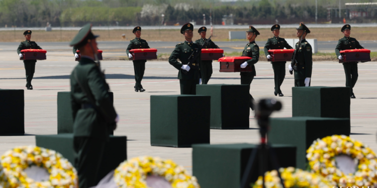 Heroes’ homecoming: Y-20B carrying CPV martyr remains lands in Shenyang; accorded highest honor of water salute