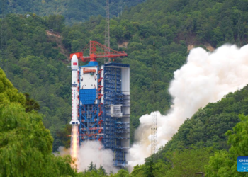 China launches new test satellites for internet technology