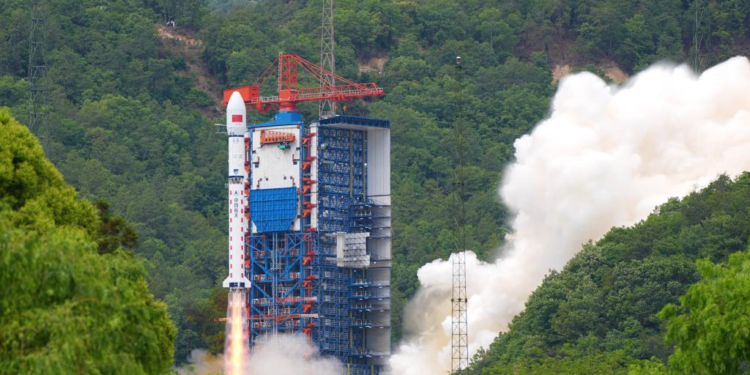 China launches new test satellites for internet technology