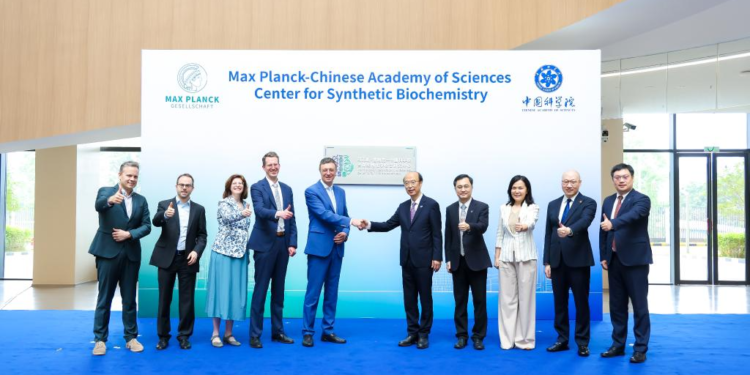 China, Germany Launch Joint Synthetic Biology Research Center in Shenzhen