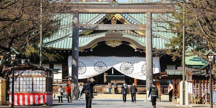China deplores Japan’s negative moves regarding Yasukuni Shrine: spokesperson