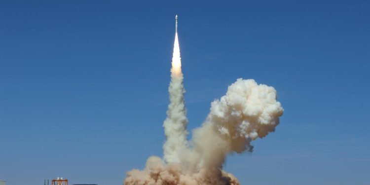 China launches Lijian-1 Y12 rocket to send 8 satellites into space