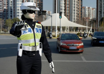 China’s robot police patrol cities during Labor Day holiday, signaling AI-powered urban governance