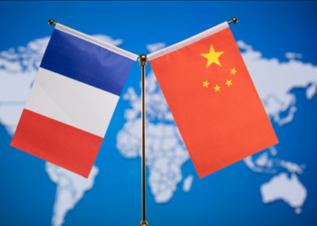China, France shoulder important responsibilities for upholding int’l peace, stability, development: top diplomat