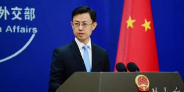 Poll shows willingness among younger generation to further strengthen China-Russia exchanges: FM responds to survey showing over 80% of youths endorse friendly relations