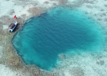 China Verifies First-Ever Coral Reef Blue Hole at Huangyan Dao