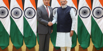 Indian PM meets China’s top diplomat