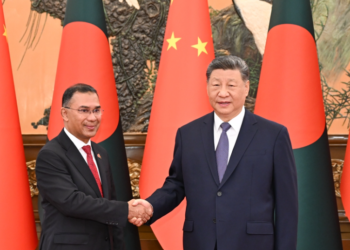 Xi meets Bangladeshi PM