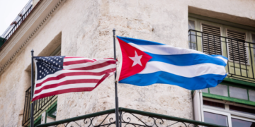 U.S. should heed int’l call, end blockade against Cuba: Chinese spokesperson