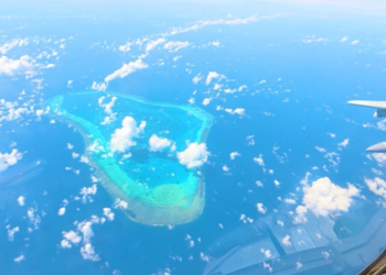 PLA conducts combat readiness patrols, CCG carries out law-enforcement patrols in the territorial sea and airspace of Huangyan Dao