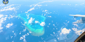 PLA conducts combat readiness patrols, CCG carries out law-enforcement patrols in the territorial sea and airspace of Huangyan Dao