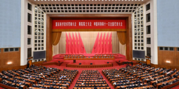 Xi presents China’s top sci-tech award, delivers important speech