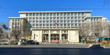 China’s State Council appoints, removes officials