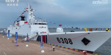 CCG opens vessels to public, showcasing domestically designed and built Lingshan featuring long endurance and excellent seaworthiness