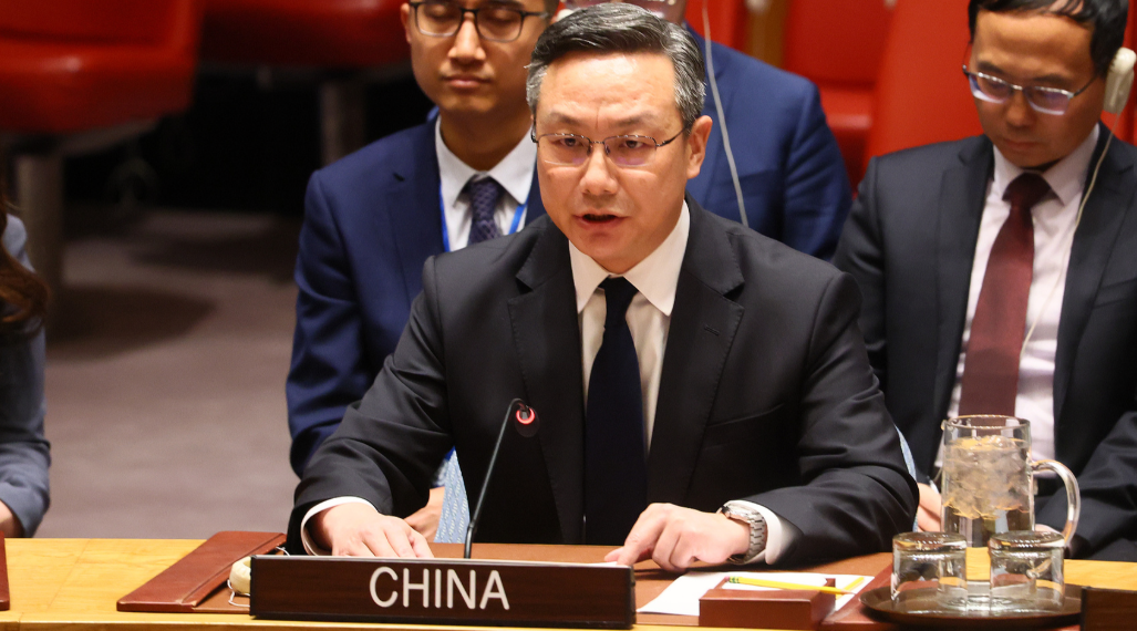 China calls for resumption of talks to defuse Gulf tensions