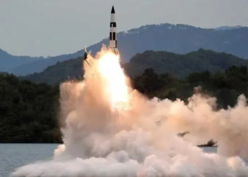 China’s advance notification of submarine missile launch test shows openness, transparency: spokesperson