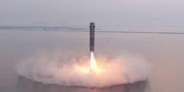 China Successfully Tests Sea-Based Rocket Recovery System, Advancing Reusable Space Technology