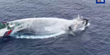 CCG takes law enforcement measures against illegal Philippine vessels after two days of provocations off Huangyan Dao