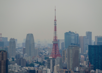 Japanese media downplay impact of declining Chinese tourists while experts say market is hard to replace