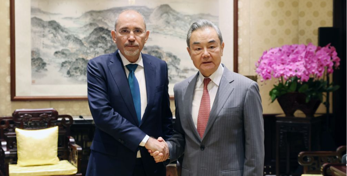 China’s top diplomat meets Jordanian counterpart