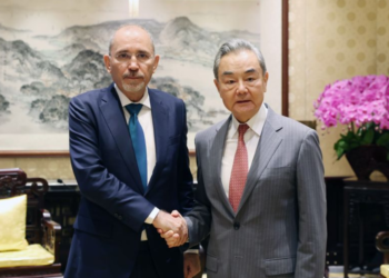 China’s top diplomat meets Jordanian counterpart