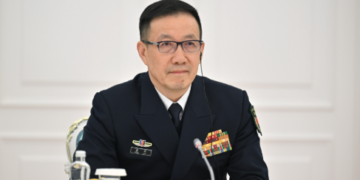 Chinese defense minister calls for deeper defense cooperation with Indonesia